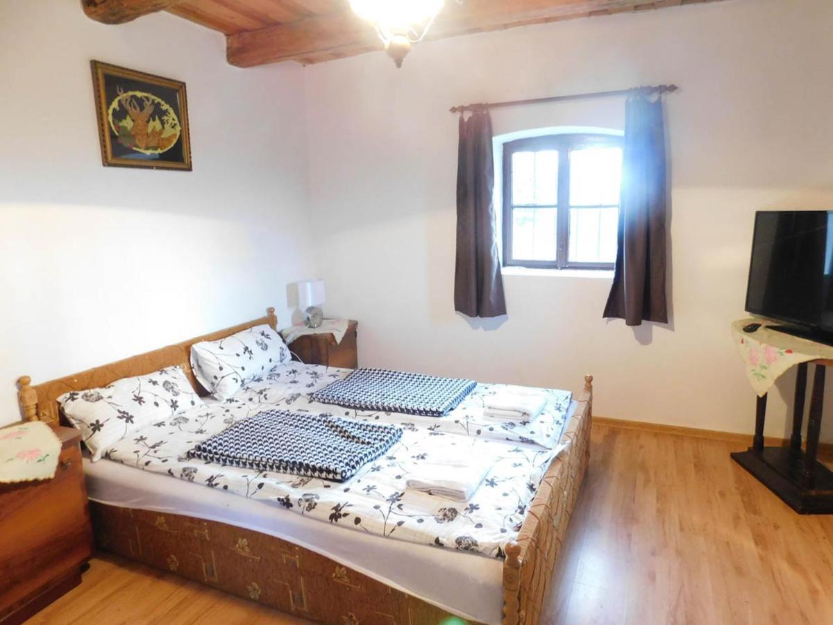 Joe Bacsi Rezidenciaja Apartment Kisharsány Екстериор снимка