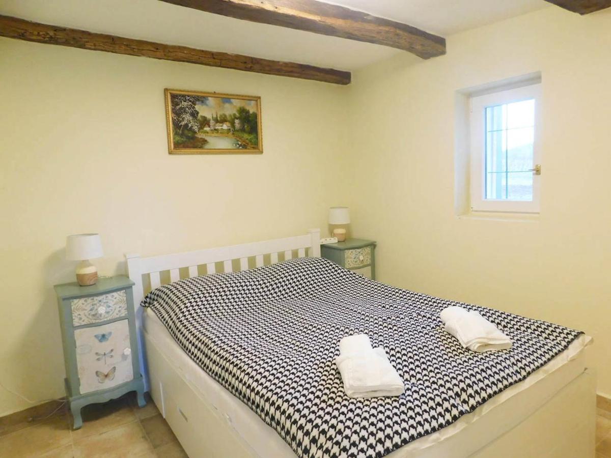 Joe Bacsi Rezidenciaja Apartment Kisharsány Екстериор снимка