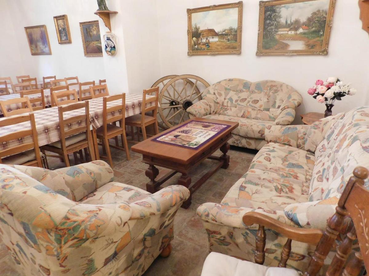 Joe Bacsi Rezidenciaja Apartment Kisharsány Екстериор снимка