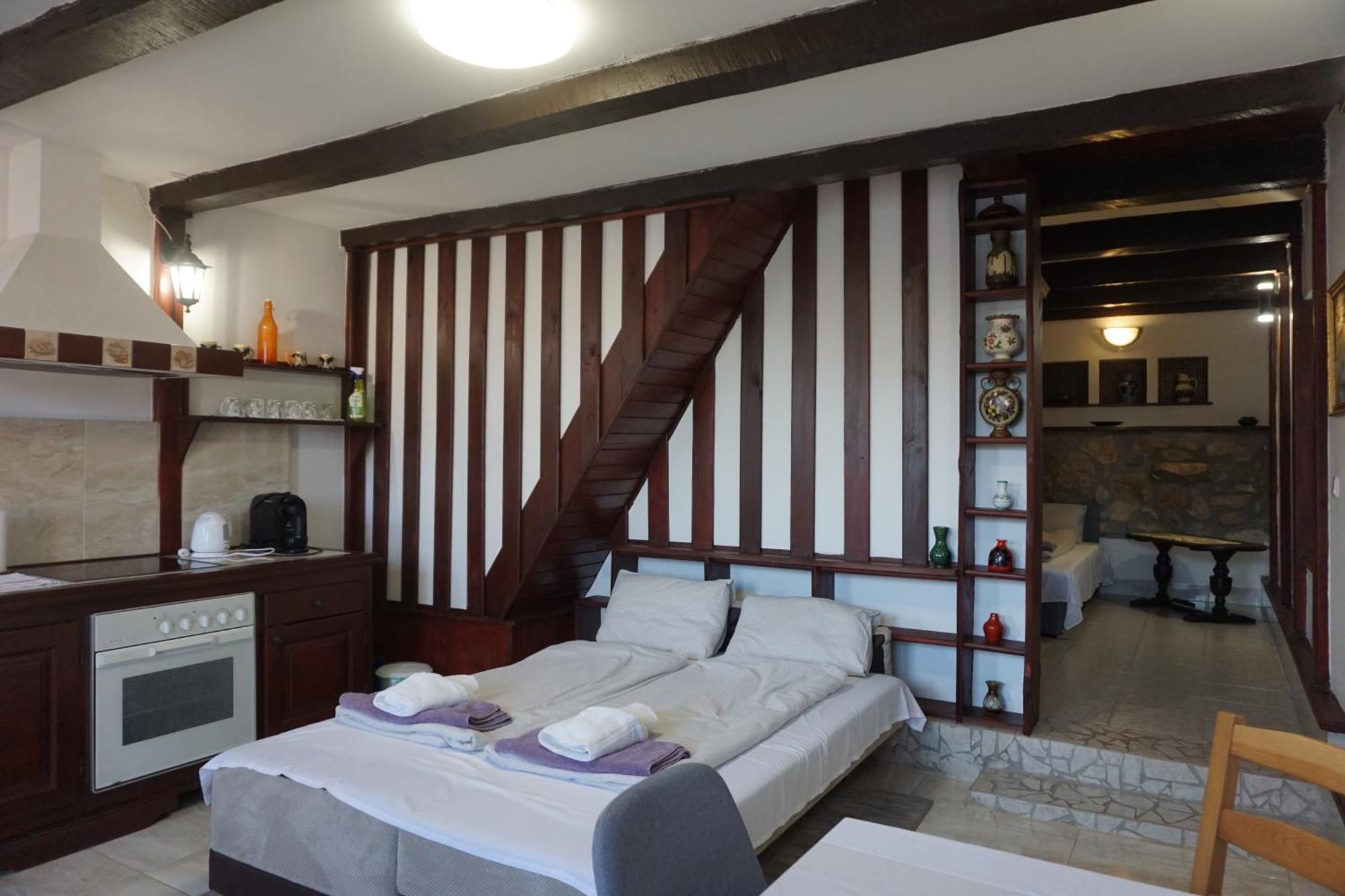 Joe Bacsi Rezidenciaja Apartment Kisharsány Екстериор снимка